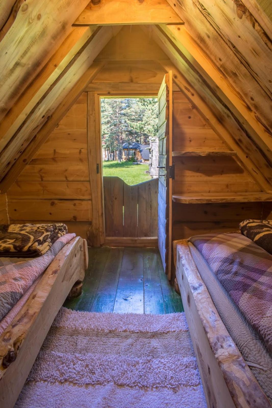 Eco Camp Chalets Pod Gorom Жабляк Экстерьер фото